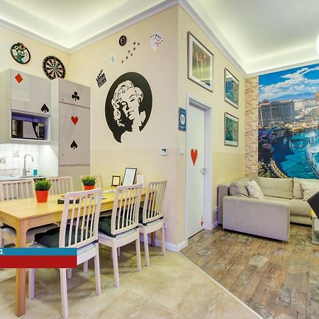 Little Americas Main Street Apartments Βουδαπέστη Εξωτερικό φωτογραφία