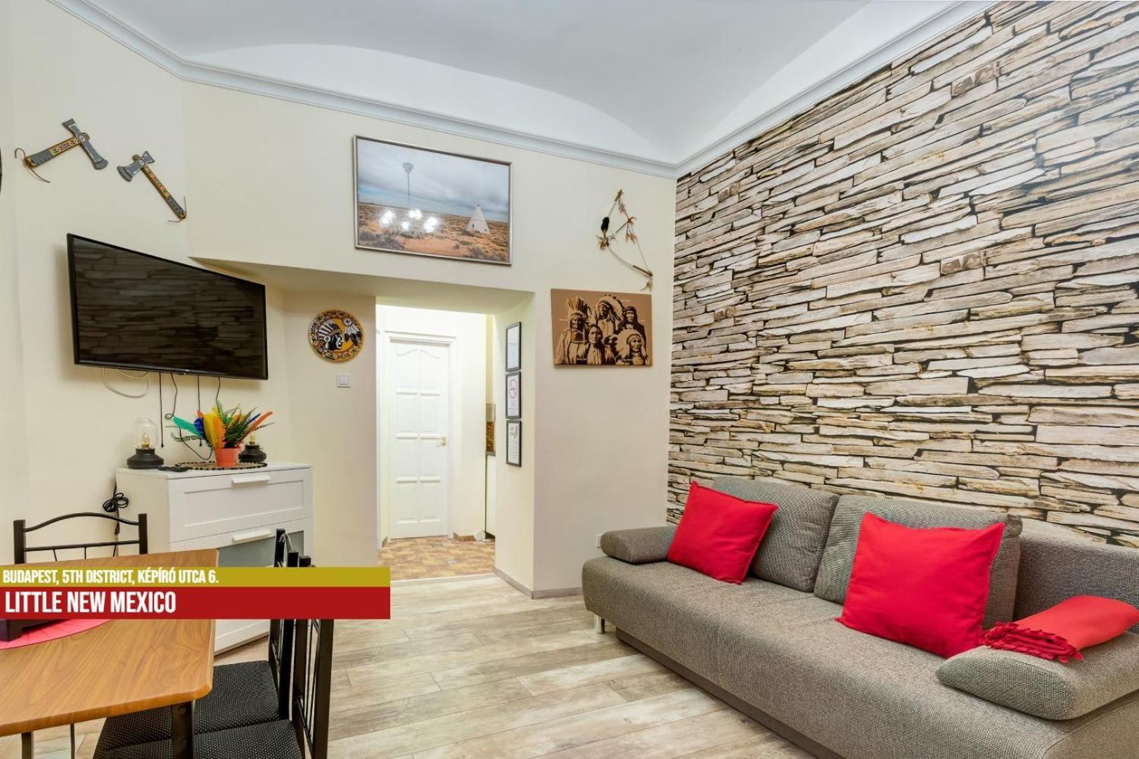 Little Americas Main Street Apartments Βουδαπέστη Εξωτερικό φωτογραφία