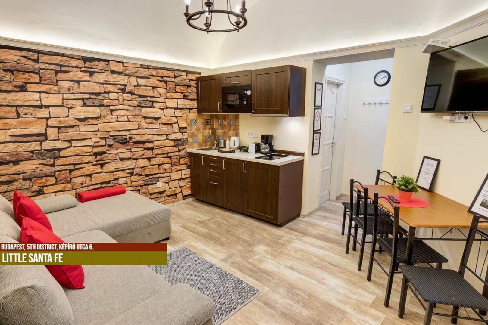 Little Americas Main Street Apartments Βουδαπέστη Εξωτερικό φωτογραφία