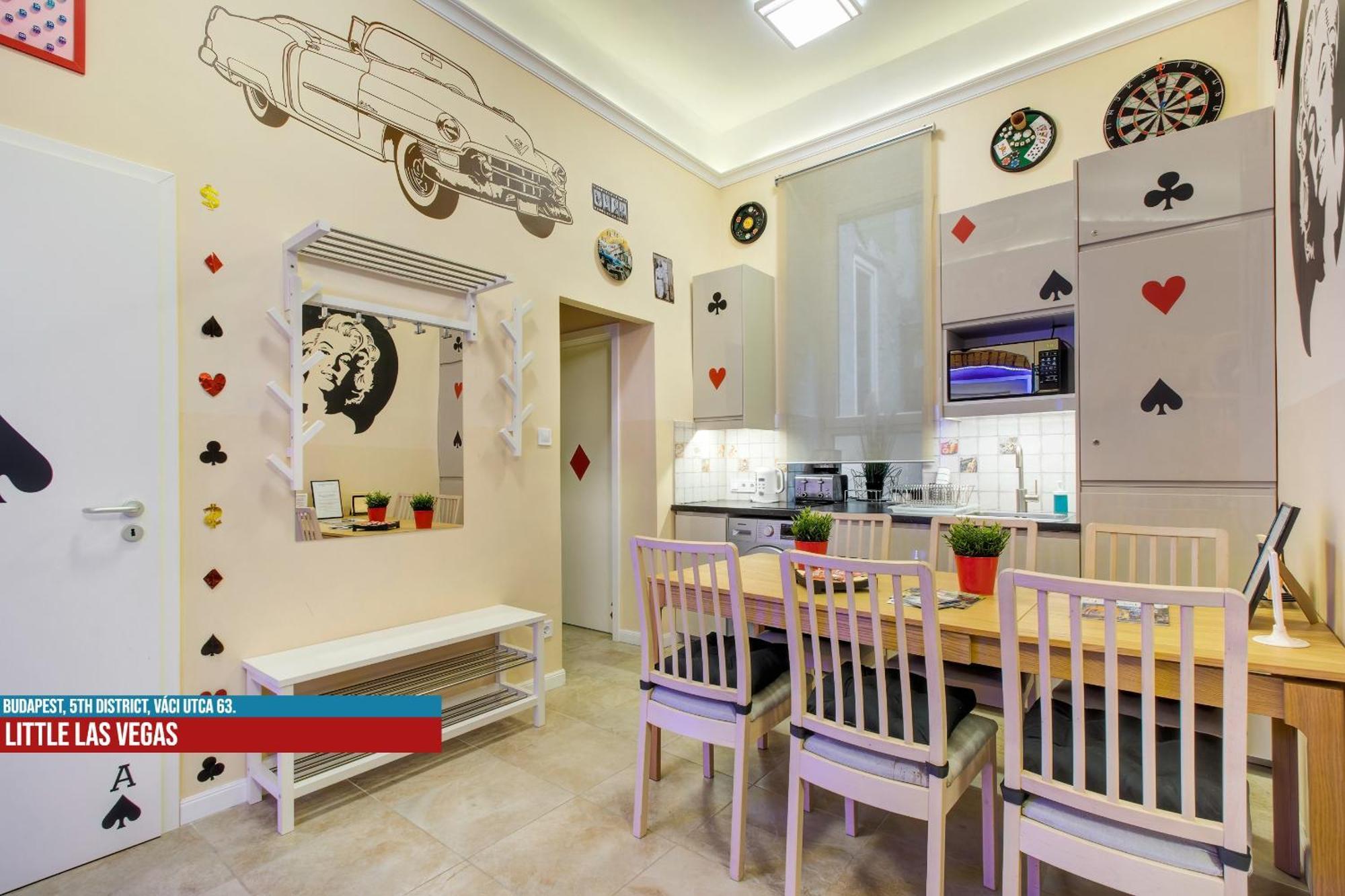 Little Americas Main Street Apartments Βουδαπέστη Εξωτερικό φωτογραφία